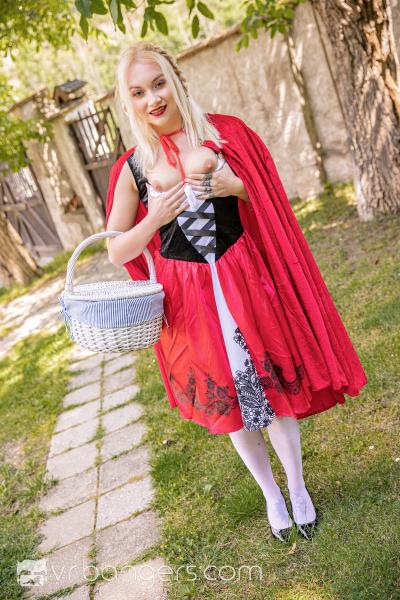 Little Red Riding Hood: Time to Ride That Lumber Cock! with Marilyn Sugar  Slideshow