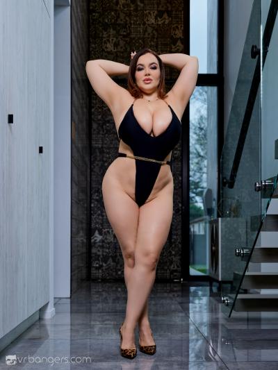 Natasha Nice vr sex