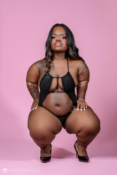 Shawty Temptation vr sex